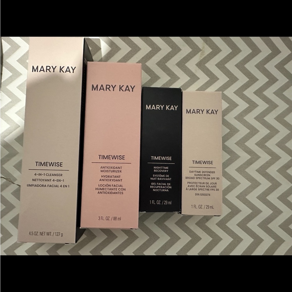 Mary Kay Timewise Skincare Trio - Pink, Black, Cream, normal to dry